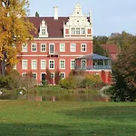 Gemuetliches Apartment Am Muskauer Park Sauna Zubuchbar Hunde Willkommen Ruhige Lage Apartment