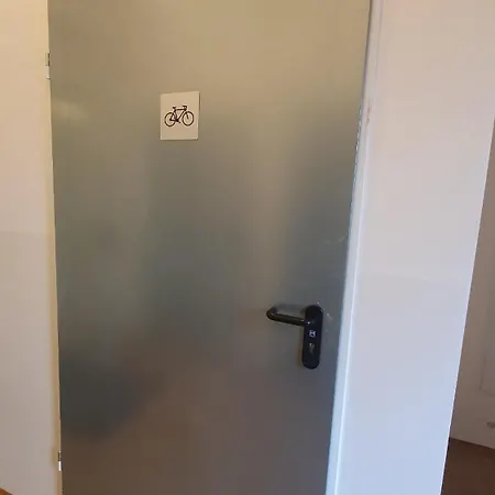 Kleine Huebsche Unterkunft, Sauna Im Haus, Hunde Willkommen, Nahe Park, Waldeisenbahn, Hermansbad, Unesco Geopark, Naehe Polnischer Markt, Lage Fuer Ausflugsziele Zum Wandern Oder Radfahren *