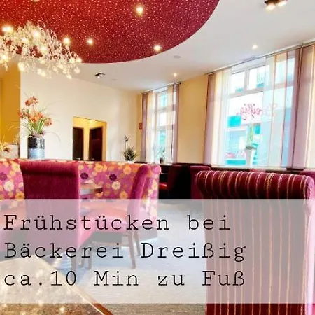 Gruener Fuerst Mit Sitzecke Im Innenhof & Naehe Park & Erdgeschoss Bad Muskau