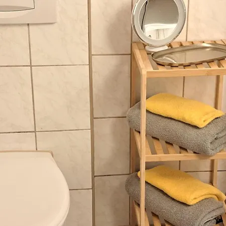 Kleine Huebsche Unterkunft, Sauna Im Haus, Hunde Willkommen, Nahe Park, Waldeisenbahn, Hermansbad, Unesco Geopark, Naehe Polnischer Markt, Lage Fuer Ausflugsziele Zum Wandern Oder Radfahren * Bad Muskau