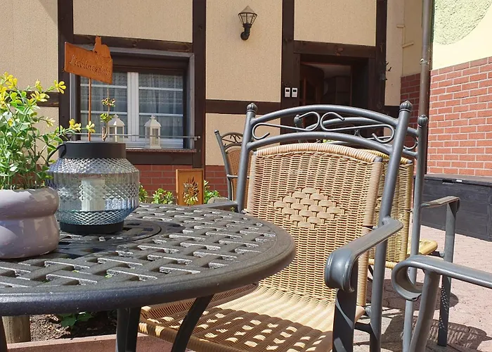 Kleine Huebsches Apartment,sauna Im Haus, Hunde Willkommen, Nahe Park, Waldeisenbahn, Hermansbad, Unesco Geopark, Naehe Polnischer Markt, Lage Fuer Ausflugsziele Zum Wandern Oder Radfahren Apartman